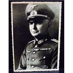 WW2 NAZI GERMAN ARCHIVES PHOTO AN OFFICER W/ IRON 