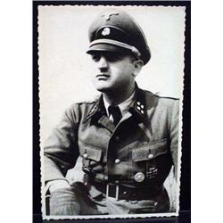 WW2 NAZI GERMAN ARCHIVES PHOTO OF AN SS SOLDIER W/