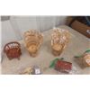 Image 2 : Assorted Doll Furniture + Accessories