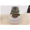 Image 5 : 2 Vintage Oil Lamps - 1  Aladdin