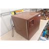 Image 2 : Bar Fridge - 12" x 18" x 19" 