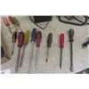 Image 2 : Assorted Screwdrivers, Heater, Construction Light, Noma Timer