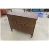Image 4 : 2 Door + 1 Drawer Cabinet on Casters 17"×33"×38"