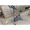 Image 2 : Fitness Club Exercise Machine