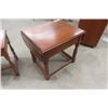 Image 8 : 2 Nesting Tables - Larger has a Drop Leaf 18" x21" x 36" 