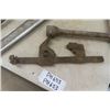 Image 4 : Very Large OTC Crescent Wrench, 2 Vintage Clamps, Massive Lug Wrench, Truck Tire