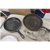 Image 2 : 9 Assorted Fry Pans, 2 Meat Grinders