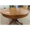 Image 2 : 44" Diameter Quarter Cut Oak Pedestal Dining Room Table 28" Tall