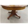 Image 3 : 44" Diameter Quarter Cut Oak Pedestal Dining Room Table 28" Tall