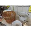 Image 4 : Bushell Basket, Enamel Ware, Pots, Kettle