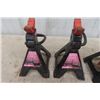 Image 2 : Set of 4 Motomaster 2 Ton Axle Stands