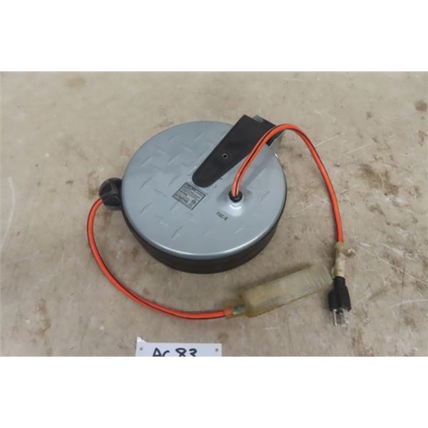 Retractable Cord Reel 30' long - 16/3 , 12 Amp