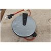 Image 5 : Retractable Cord Reel 30' long - 16/3 , 12 Amp