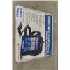 Image 1 : Campbell Hausfeld 30 lb Portable Sandblaster in Box