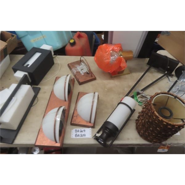 Assorted Light Fixtures