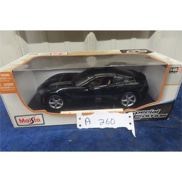 Maisto 2014 Corvette Stingray 1:18 Scale Die Cast in Box
