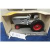 Image 1 : Row Crop Tractor 1:16 Scale Die Cast with Box