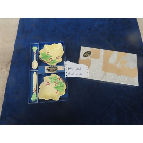 Carltonware Set with Original Box