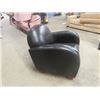 Image 2 : Leather Style Cozy Living Room Chair 