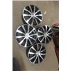 Image 1 : (4) 2001 Chrysler Intrepid 16" Aluminum Rims