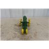 Image 6 : 2 John Deere Cast Iron + Metal Tractors: 6" + 8" Long