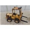 Image 2 : Pressed Steel Tonka Forklift & Tonka Loader