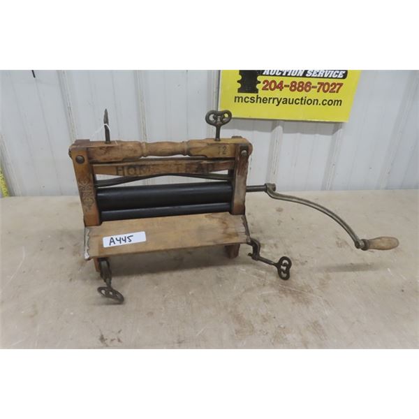 Homestead Vintage Wringer Washer Top