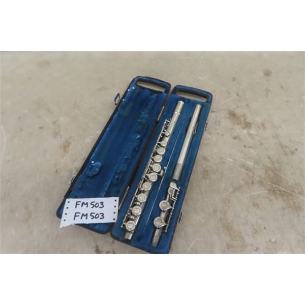 Yamaha Flute in Case Model YFL 24S