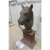Image 2 : Cast Iron Horse Head Hitching Post 16" Tall 