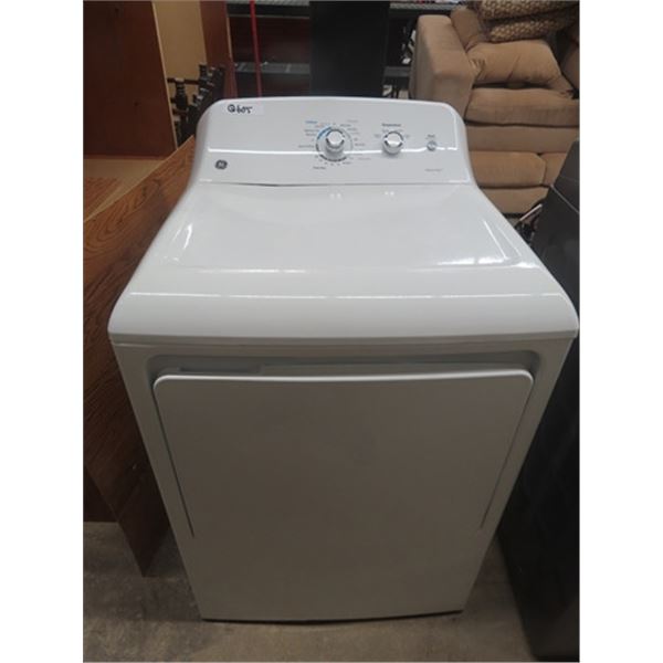 General Electric Model GTD40EBMK0WW Front Load Dryer