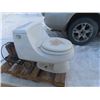Image 2 : Kohler Toilet, Sink, Pump