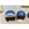 Image 3 : 3 Snowmobile Helmets ; Ski-Doo Labelled Sz Small, Kawasaki Sz Small? , Snowmobile 7 1/4 Sz
