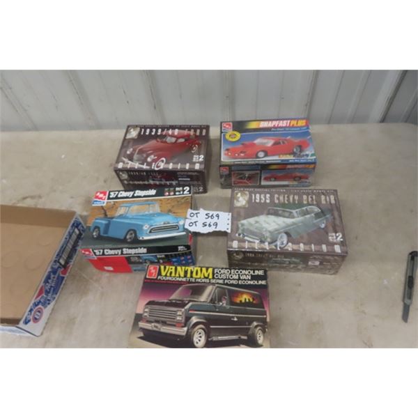 (5) 1:25 Scale Auto Models - 2 Factory Sealed ; '92 Camaro, '57 Chevy Pick Up, '55 Chevy Bel Air, '3