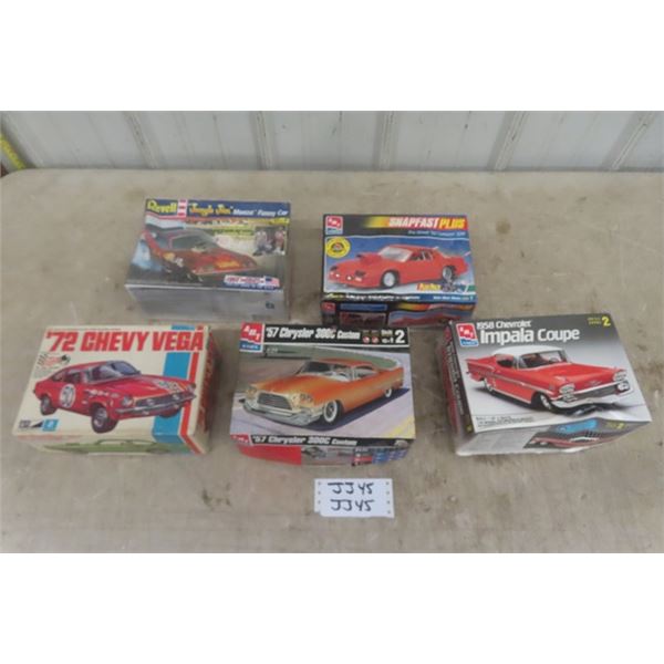 5 Model Kits ; '92 Camaro - Sealed, Monza Funny Car - Sealed, '72 Vega, '57 Chrysler, '58 Impala