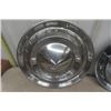 Image 2 : 4 Vintage Chrome Chevrolet Hub Caps - 55- 57 ??