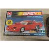 Image 2 : 5 Model Kits; '92 Camaro - Sealed, '63 Galaxie, '66 Malibu, '33 Ford, '57 Funny Car ; 1:24 + 1:25 Sc