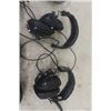 Image 3 : 7 Pairs of Headphones ; (5) Altai HUS-22 & 2 Others