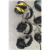 Image 4 : 7 Pairs of Headphones ; (5) Altai HUS-22 & 2 Others