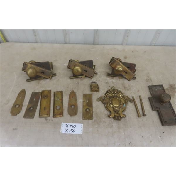 Assorted Brass / Copper Door Hardware, Plates, Knocker Base, Pad Lock