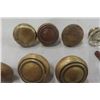 Image 3 : 17 Door Knobs - Mostly Brass - 2 Glass