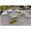 Image 1 : 4 Corningware Covered Serving Dishes, Bowls, Lemon Salt + Pepper Shakers