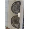 Image 1 : 2 Antique Cast Iron Tractor Seats