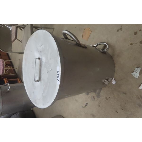 Very Large Heavy Duty Stainless Steel Mess/ Camp Cooking Pot - 20" W by 29" Tall -.....make a Looott