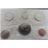 Image 5 : 2 Sets Canada Mint Coin Sets ; 1976 + 1977
