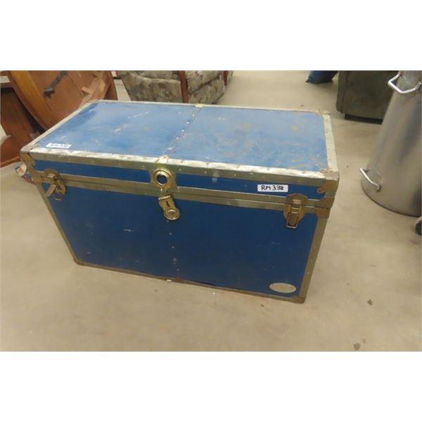 Metal Travel Trunk Cedar Lined - 20" x 24" x 42" 