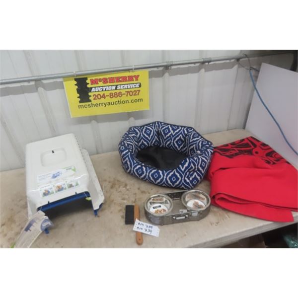 Kennel, Dog Dish, Dog Bed, Blanket