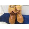 Image 4 : Vintage Pair of First Nations Brain Tanned Beaded High Top Moccasins, Hide is Very Soft & First Nati