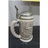 Image 3 : John Deere Collectors Tankard - Avon with 6 Jacket Buttons