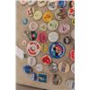 Image 2 : Quantity of Pin Back Buttons: Sports, AAA, Space Invaders, Yogi Bear plus more