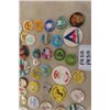 Image 7 : Quantity of Pin Back Buttons: Sports, AAA, Space Invaders, Yogi Bear plus more